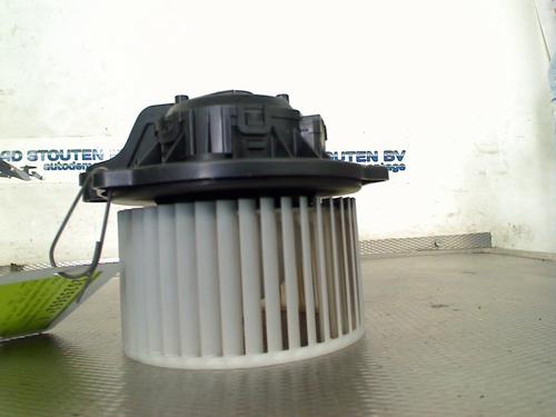 Moteur de chauffage KIA PICANTO II (TA) 1.0 (67 hp) 30504208