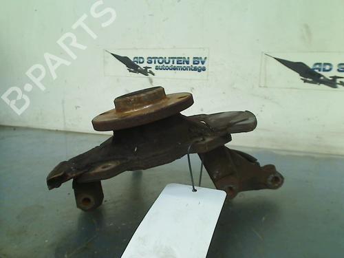 Used Right front steering knuckle Right front steering knuckle 19059930 19059930