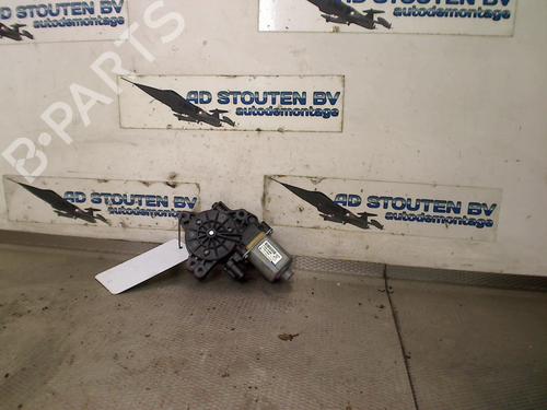 Used Left front window motor HYUNDAI i30 (GD) 1.4 (99 hp) 30874884
