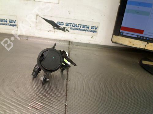 Used Auxiliary water pump MERCEDES-BENZ CLA (C118) CLA 250 e (118.386) (218 hp) 31256762