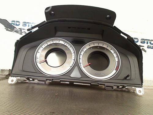instrument-cluster-volvo-v70-iii-135-2007-2008-2009-2010-2011-2012-2013-2014-2015-2016-30834495 main image