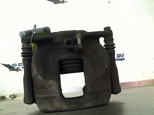 Used Right front brake caliper MERCEDES-BENZ A-CLASS (W176) A 200 CDI / d (176.008) (136 hp) 24579215