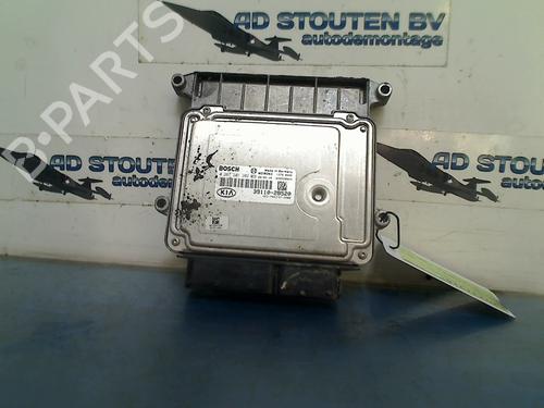 Used Engine control unit (ECU) KIA CEE'D SW (ED) 1.4 (109 hp) 13576206