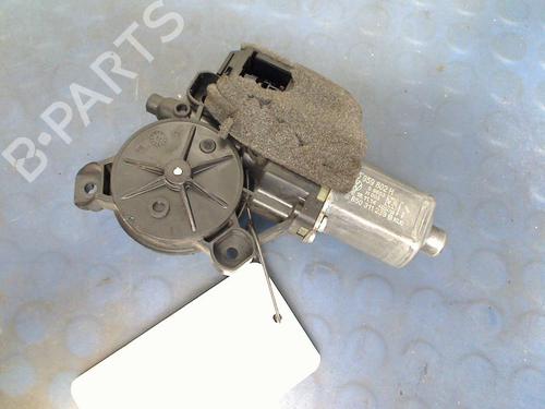 Right front window motor VW TRANSPORTER T5 Van (7HA, 7HH, 7EA, 7EH) 2.0 TDI | BP22925475E20 