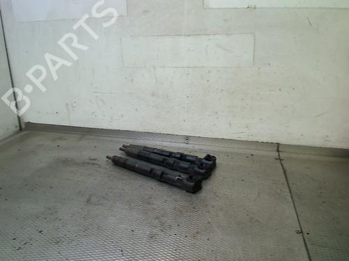 Inyector Inyector SEAT IBIZA IV (6J5, 6P1) 1.2 TDI (75 hp) 36353711 36353711