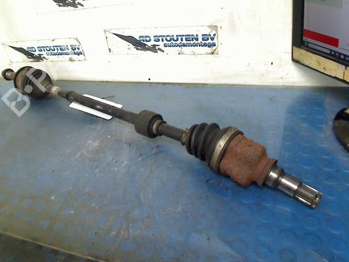 Used Right front driveshaft TOYOTA YARIS (_P13_) 1.0 (KSP130_, KSP130) (69 hp) 21075614