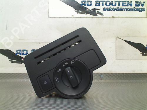 Used Headlight switch MERCEDES-BENZ VITO Van (W447) 119 CDI / BlueTEC (447.601, 447.603, 447.605) (190 hp) 26583117