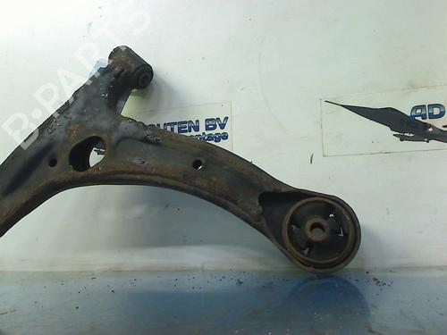 Right front suspension arm TOYOTA COROLLA Verso (ZER_, ZZE12_, R1_) 1.8 (ZNR11_, ZNR11R) | BP16131219M13 