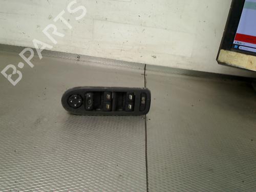 Used Left front window switch Left front window switch 38721040 38721040