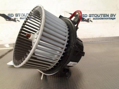 Heater blower motor MERCEDES-BENZ VITO Van (W447) 119 CDI / BlueTEC (447.601, 447.603, 447.605) | BP27278114M62 