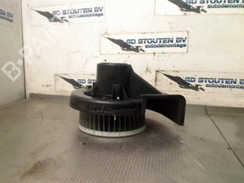 Motor da chauffage Motor da chauffage VW POLO V (6R1, 6C1) 1.2 TSI 16V (90 hp) 36474839 36474839