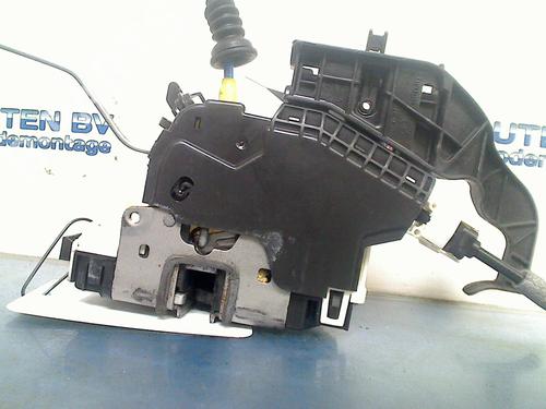 Front left lock MERCEDES-BENZ B-CLASS Sports Tourer (W246, W242) B 220 CDI / d (246.203) | BP13610233C98 