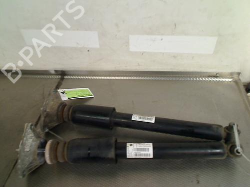 Højre bagtil støddæmper BMW 1 (F20) 118 i (136 hp) 32382309