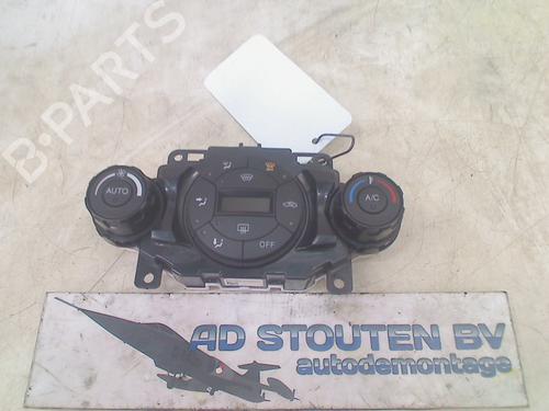 Used Climate control FORD FIESTA VI (CB1, CCN) 1.25 (82 hp) 11317736