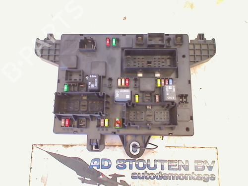 Used Fuse box OPEL ASTRA J Sports Tourer (P10) 1.4 (35) (101 hp) 11318853