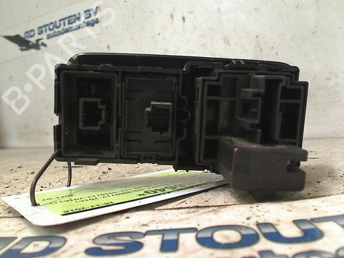 Switch RENAULT SCÉNIC III (JZ0/1_) 1.5 dCi (JZ02, JZ0R) | BP11320717I30 