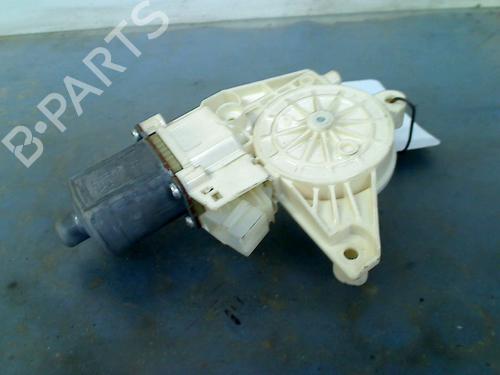 Right front window motor MERCEDES-BENZ A-CLASS (W176) A 200 CDI (176.001) | BP39974832E20 - Image 2