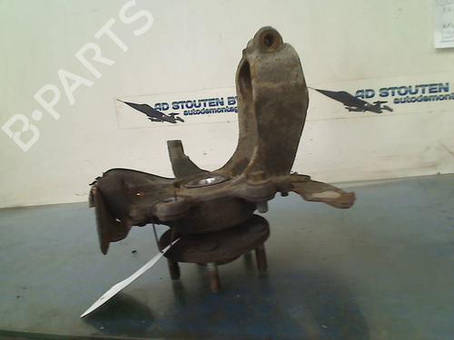 Used Left front steering knuckle VOLVO V50 (545) 2.0 (146 hp) 18300557