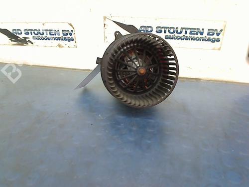 Used Heater blower motor CITROËN C3 II (SC_) 1.6 HDi (92 hp) 19254414