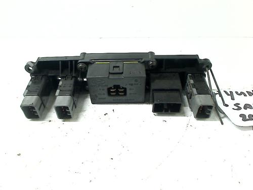 Warning switch HYUNDAI SANTA FÉ I (SM) 2.0 | BP13123587I22 
