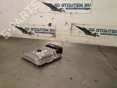 Engine control unit (ECU) HYUNDAI i30 (GD) 1.4 | BP30095806M57 