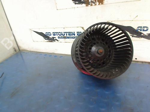 Used Heater blower motor PEUGEOT 208 I (CA_, CC_) 1.2 VTI 82 (82 hp) 31636204