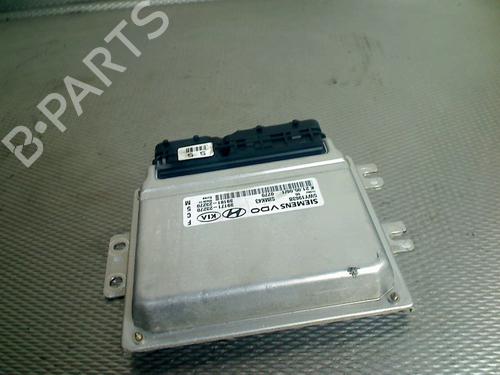 Engine control unit (ECU) HYUNDAI TUCSON (JM) 2.0 | BP31822869M57