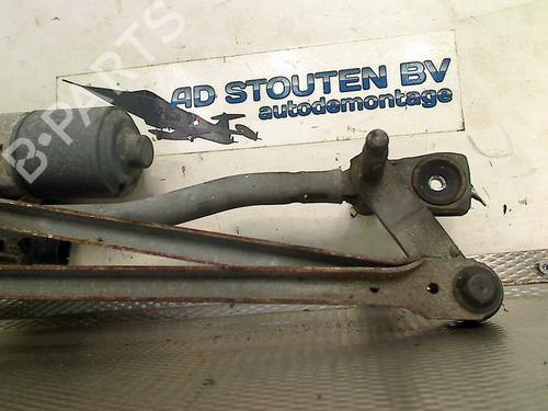 Mechanizm wycieraczek przednich VOLVO V70 III (135) T4 | BP30834501C83