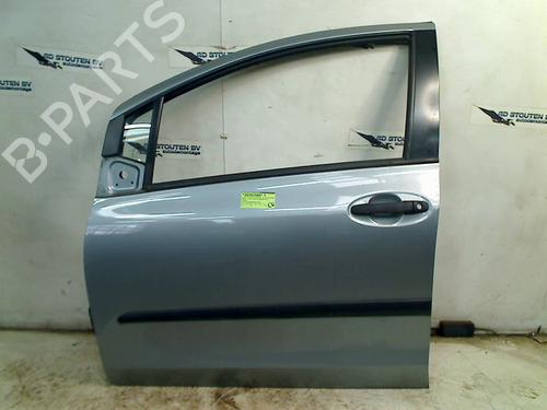 Left front door TOYOTA YARIS (_P13_) 1.3 (NSP130_, NSP130) | BP25440071C2 