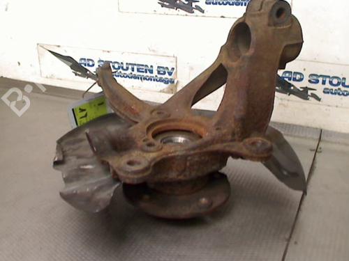 Used Left front steering knuckle VW GOLF VII (5G1, BQ1, BE1, BE2) e-Golf (115 hp) 31353316