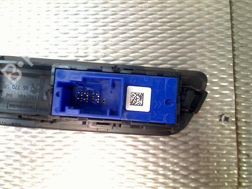 Switch PEUGEOT 2008 I (CU_) 1.2 THP 130 / PureTech 130 | BP30742733I30