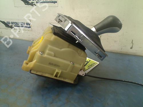 Gear lever MERCEDES-BENZ C-CLASS (W204) C 63 AMG (204.077) | BP13089325M90 