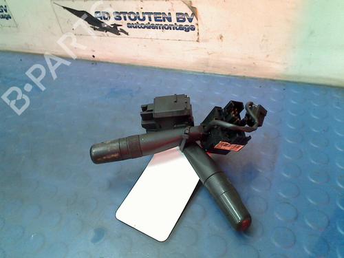 Used Steering column stalk LAND ROVER DISCOVERY II (L318) 2.5 Td5 4x4 (139 hp) 11489479
