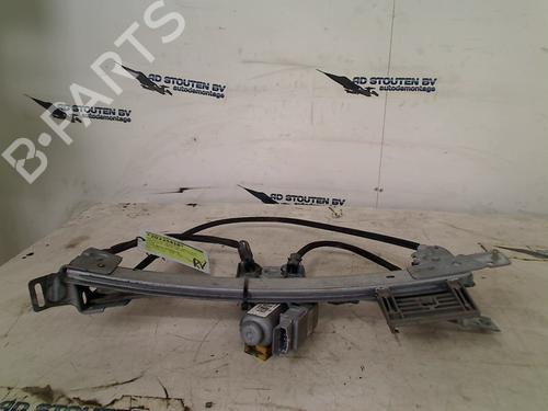Fensterheber rechts vorne für OPEL TIGRA TwinTop (X04) 1.8 (R97) (125 hp) 13642471
