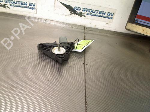 Used Left rear window motor Left rear window motor VOLVO V40 Hatchback (525) D4 (190 hp) 33735889 33735889
