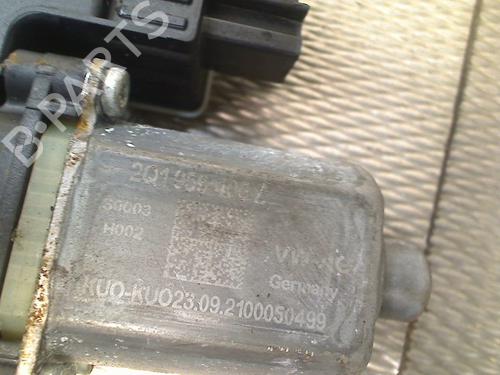 Left front window motor VW POLO VI (AW1, BZ1, AE1) 1.0 TSI | BP33011099E21  - Image 5