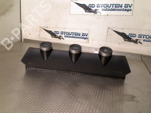 Climate control CITROËN C4 III (BA_, BB_, BC_) 1.2 PureTech 130 (BAHNSA, BAHNSB) | BP28100719I5 