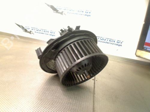 Heater blower motor AUDI A3 Sportback (8VA, 8VF) 2.0 TDI | BP29199493M62 