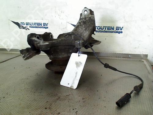 Right front steering knuckle BMW 1 (F21) 114 i | BP31014588M26 