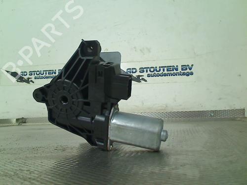 Used Left rear window motor MERCEDES-BENZ C-CLASS T-Model (S205) C 180 (205.240) (156 hp) 26233692