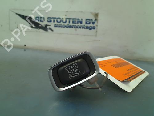 Kombi Kontakt / Stilkkontakt VOLVO V40 Hatchback (525) D2 (120 hp) 11315895