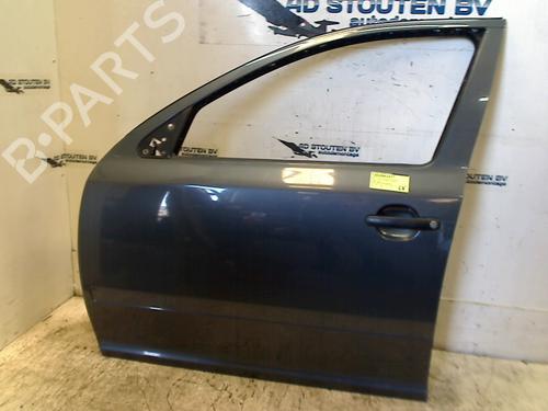 Used Left front door SKODA OCTAVIA II Combi (1Z5) 1.6 TDI (105 hp) 11264351