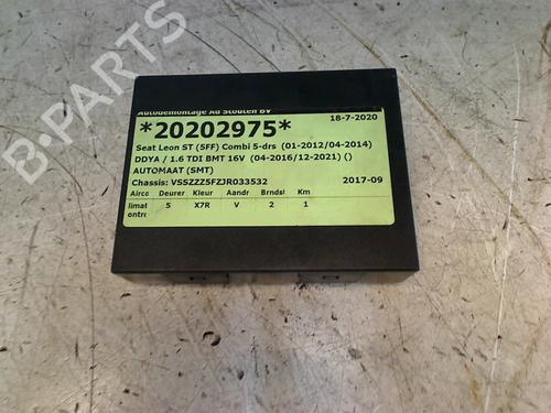 Used Electronic module SEAT LEON ST (5F8) 1.6 TDI (115 hp) 11320440