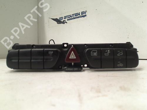 Used Warning switch MERCEDES-BENZ C-CLASS (W203) C 180 (203.035) (129 hp) 13125354