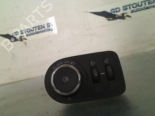 Used Headlight switch OPEL ADAM (M13) 1.4 (101 hp) 21140271