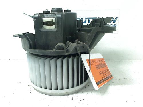 Varmeblæser FIAT GRANDE PUNTO (199_) 1.3 D Multijet (75 hp) 11303955