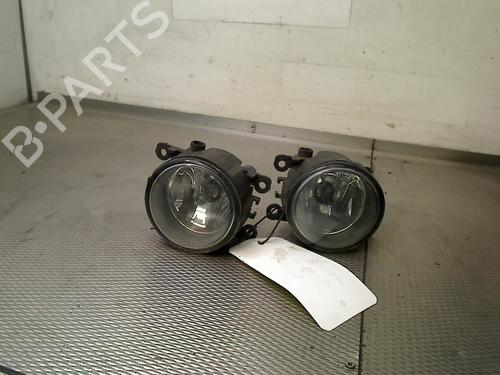 Used Left front fog light SUZUKI GRAND VITARA II (JT, TE, TD) 1.6 All-wheel Drive (JB416) (106 hp) 31847255
