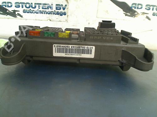 Fuse box BMW X5 (E70) xDrive 30 d | BP13560625E1