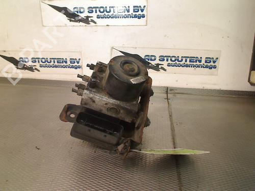 Used ABS pump SUZUKI SWIFT III (MZ, EZ) 1.3 (RS413, ZC11S) (92 hp) 26176297