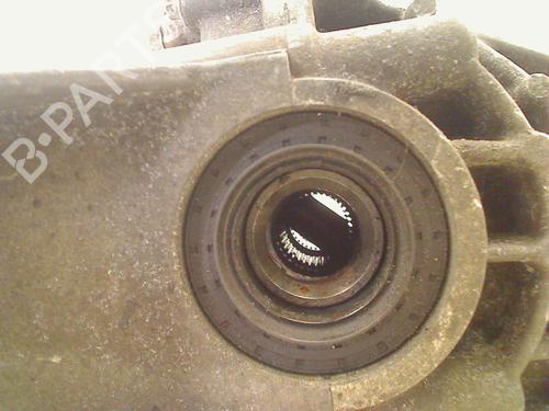 Transfer box HYUNDAI SANTA FÉ II (CM) 2.7 V6 GLS 4x4 | BP11306417M36 